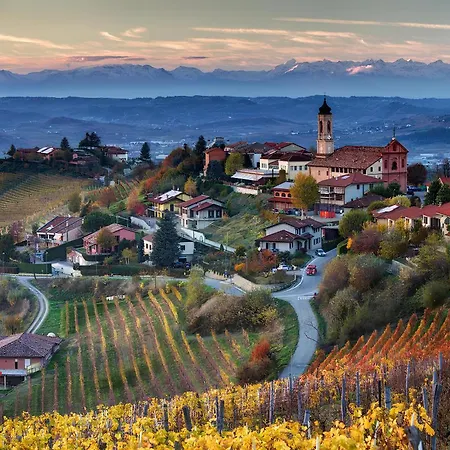 Πανσιόν Il Girasole - Langhe