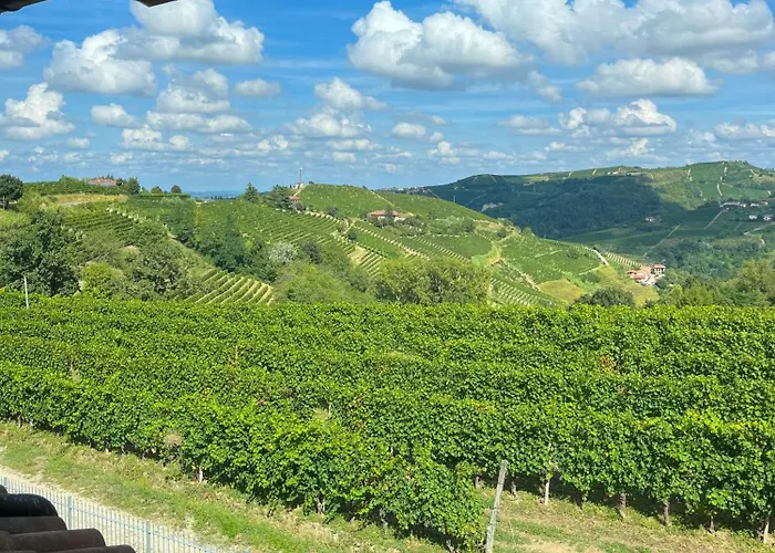 Il Girasole - Langhe Konukevi 4*